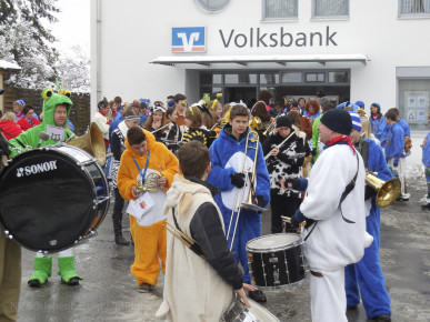 Schuelerbefreiung-Narrenbaum-14_001